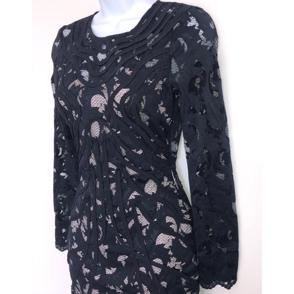 H&M blue lace dress open back - Picture 4 of 13